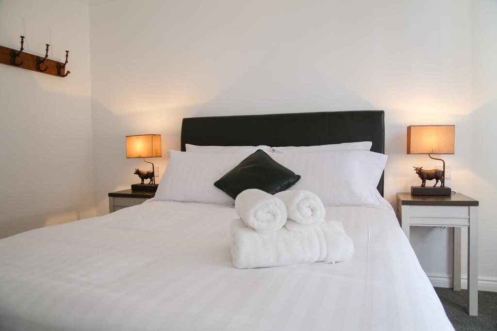 Hotel Armorica Oranmore Exterior foto